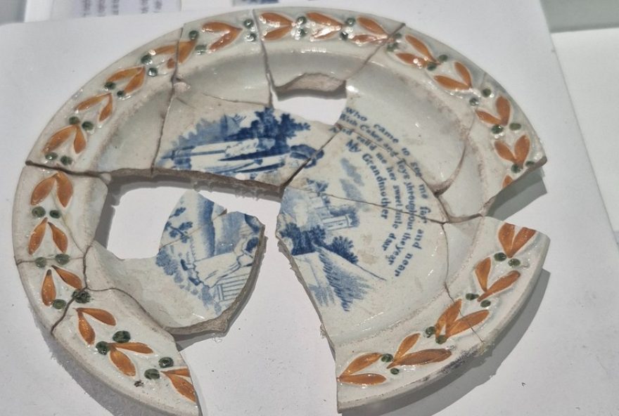 cais-do-valongo3A-arqueologos-analisam-objetos-apos-15-anos-de-redescoberta cais-do-valongo3A-arqueologos-analisam-objetos-apos-15-anos-de-redescoberta