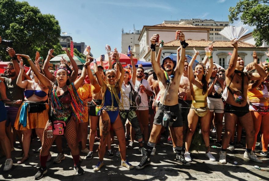 calendario-oficial-carnaval-de-rua-rio-20263A-veja-os-462-desfiles-de-blocos-em-programa calendario-oficial-carnaval-de-rua-rio-20263A-veja-os-462-desfiles-de-blocos-em-programa