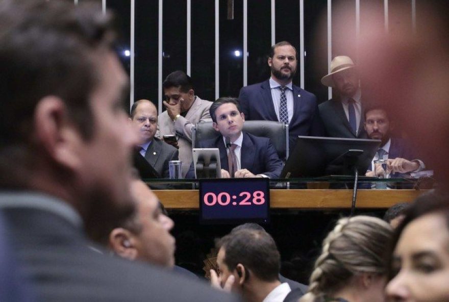 camara-antecipa-articulacoes-e-prepara-retomada-do-ano-legislativo camara-antecipa-articulacoes-e-prepara-retomada-do-ano-legislativo