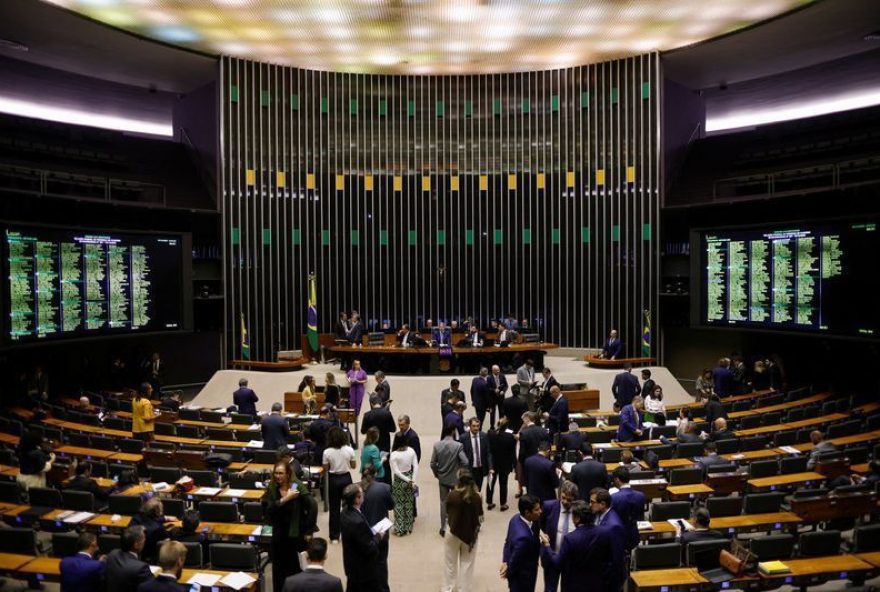 camara-aprova-desvinculacao-de-r24-30-bi-em-gastos-da-defesa-da-meta-fiscal