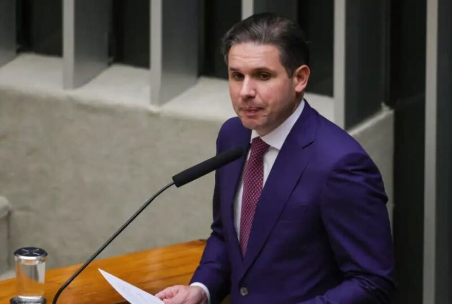 camara-decidira-sobre-mandatos-de-deputados-do-pl-condenados-por-corrupcao camara-decidira-sobre-mandatos-de-deputados-do-pl-condenados-por-corrupcao