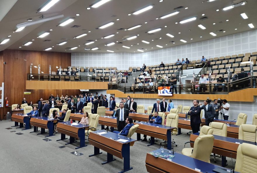 camara-municipal-de-goiania-aprova-fim-da-taxa-do-lixo-em-derrota-parcial-ao-paco