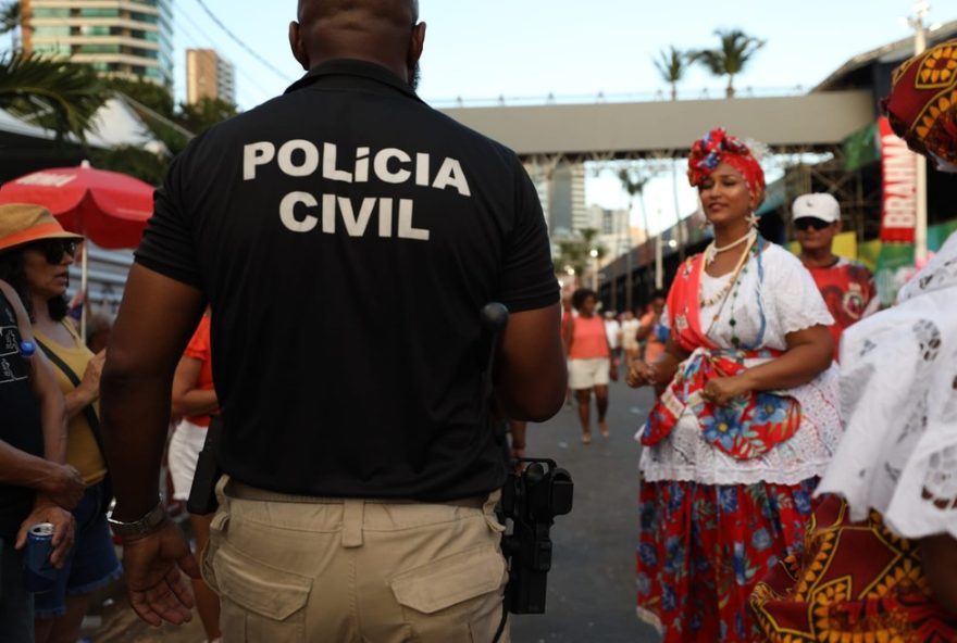 camarote-na-barra-fechado2C-aeronave-apreendida-e-r24-230-milhoes-bloqueados3A-operacao-falsas-promessas-3-na-bahia camarote-na-barra-fechado2C-aeronave-apreendida-e-r24-230-milhoes-bloqueados3A-operacao-falsas-promessas-3-na-bahia