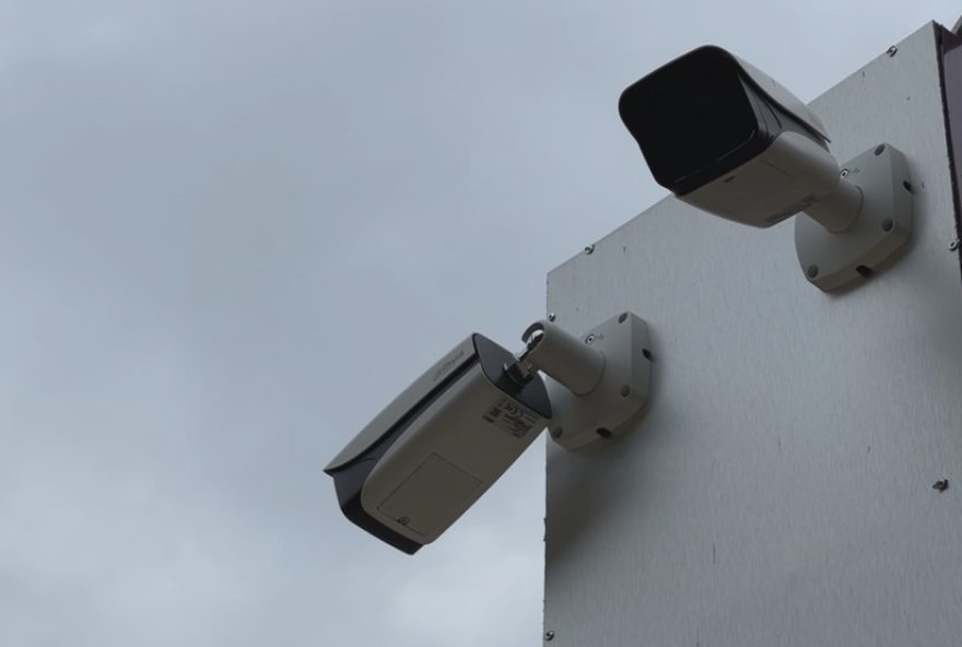 cameras-monitoram-pontos-turisticos-em-sao-roque-para-reforcar-a-seguranca-durante-feriados-e-ferias cameras-monitoram-pontos-turisticos-em-sao-roque-para-reforcar-a-seguranca-durante-feriados-e-ferias