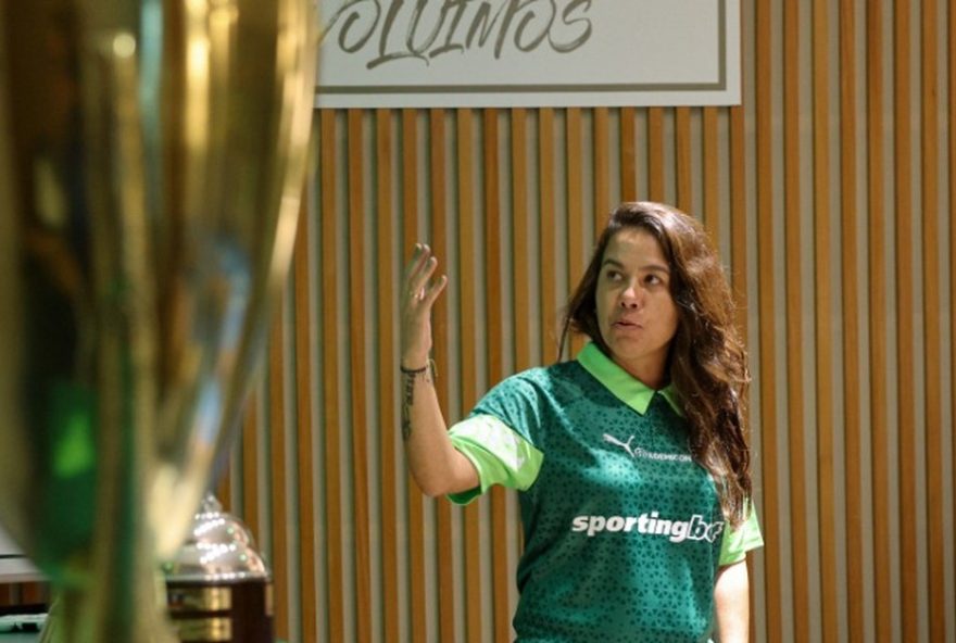 camilla-orlando-deixa-o-palmeiras-para-comandar-selecao-feminina-sub-203A-uma-escolha-surpreendente2C-mas-cheia-de-potencial