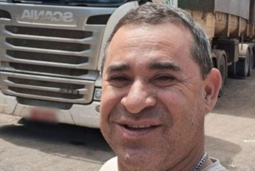 caminhoneiro-do-pr-assassinado-a-facadas-em-trindade2C-pe3A-imagens-chocantes