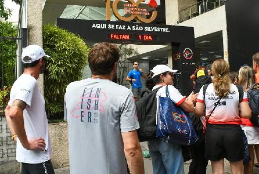 camisetas-da-sao-silvestre-sao-extraviadas-e-organizacao-apura-sumico camisetas-da-sao-silvestre-sao-extraviadas-e-organizacao-apura-sumico