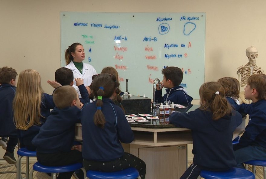 campanha-de-escola-em-porto-alegre-incentiva-doacao-de-sangue3A-conheca-o-projeto-vida-e-esperanca