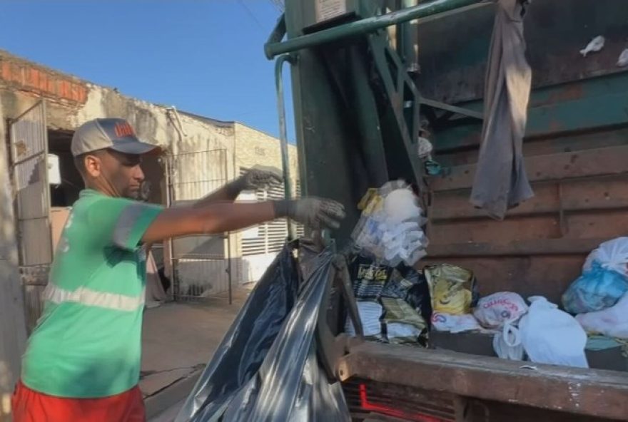 campanha-em-birigui-alerta-para-acidentes-com-coletores-de-lixo-devido-a-descarte-inadequado