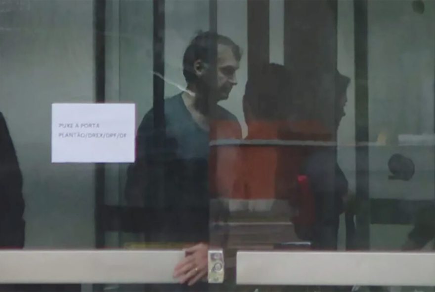 canais-de-tv-que-bolsonaro-pode-assistir-na-cadeia canais-de-tv-que-bolsonaro-pode-assistir-na-cadeia