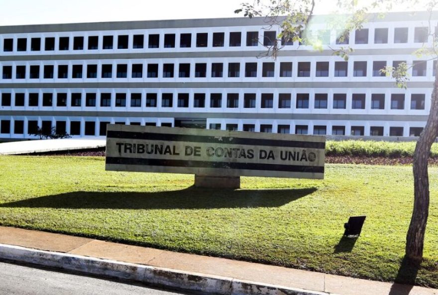 Fachada Tribunal de Contas da União – TCU Fachada Tribunal de Contas da União - TCU