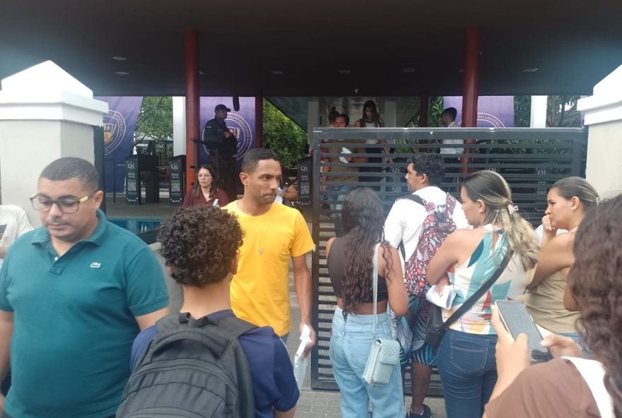 candidatos-avaliam-prova-do-concurso-nacional-unificado-em-recife3A-longa2C-cansativa-e-com-bastante-texto-confira