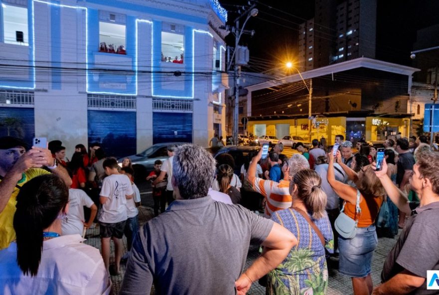 cantata-natalina-da-de-emociona-e-encanta-publico-no-teatro-sao-jose