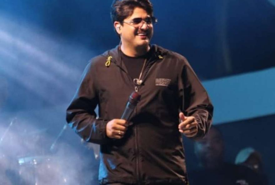 cantor-joao-lima-tem-prisao-decretada-apos-agredir-esposa-influenciadora3A-violencia-domestica-em-destaque cantor-joao-lima-tem-prisao-decretada-apos-agredir-esposa-influenciadora3A-violencia-domestica-em-destaque