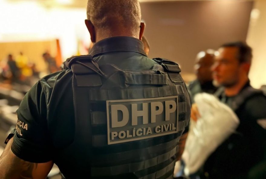 capitao-salomao3A-suspeitos-de-crime-sao-capturados2C-terceiro-envolvido-ainda-foragido capitao-salomao3A-suspeitos-de-crime-sao-capturados2C-terceiro-envolvido-ainda-foragido