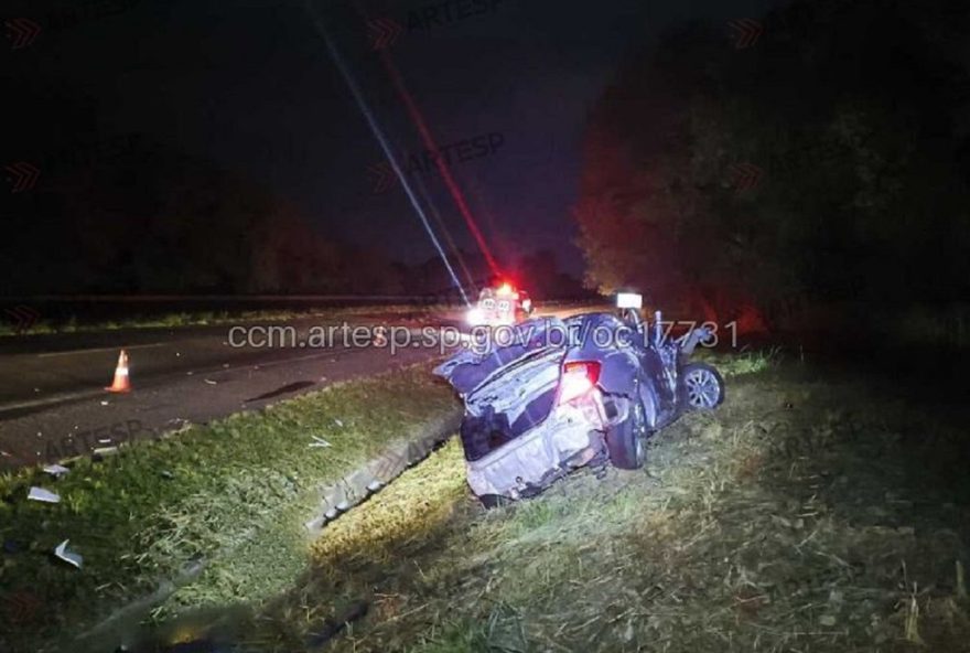 capotagem-fatal-deixa-uma-pessoa-morta-e-tres-feridas-na-sp-127-em-rio-claro capotagem-fatal-deixa-uma-pessoa-morta-e-tres-feridas-na-sp-127-em-rio-claro