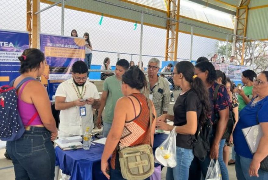 caravana-da-inclusao-em-cabrobo3A-servicos-gratuitos-para-cidadania