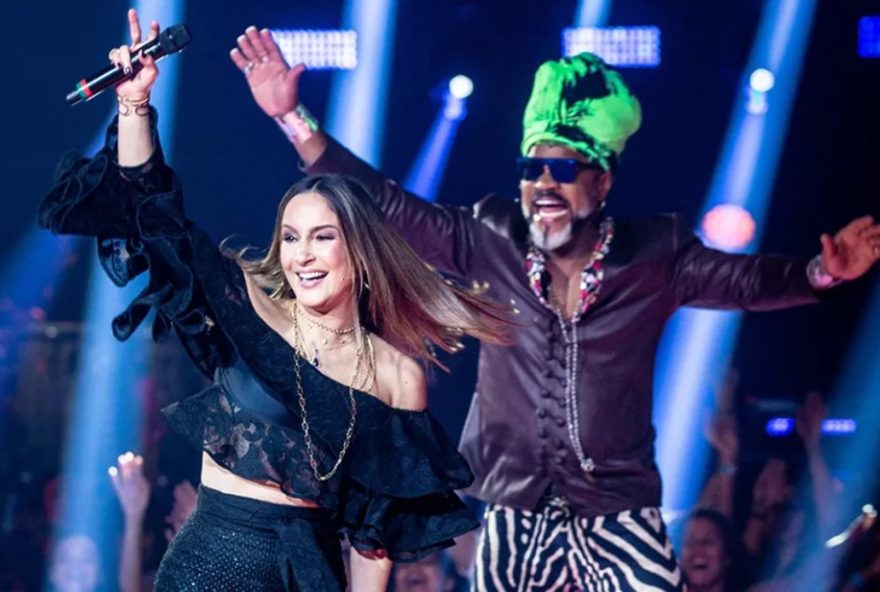 carlinhos-brown-defende-claudia-leitte-apos-polemica-na-letra3A-nao-e-racista