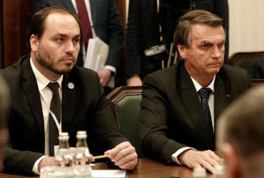 carlos-bolsonaro-desabafa-sobre-situacao-de-saude-do-pai