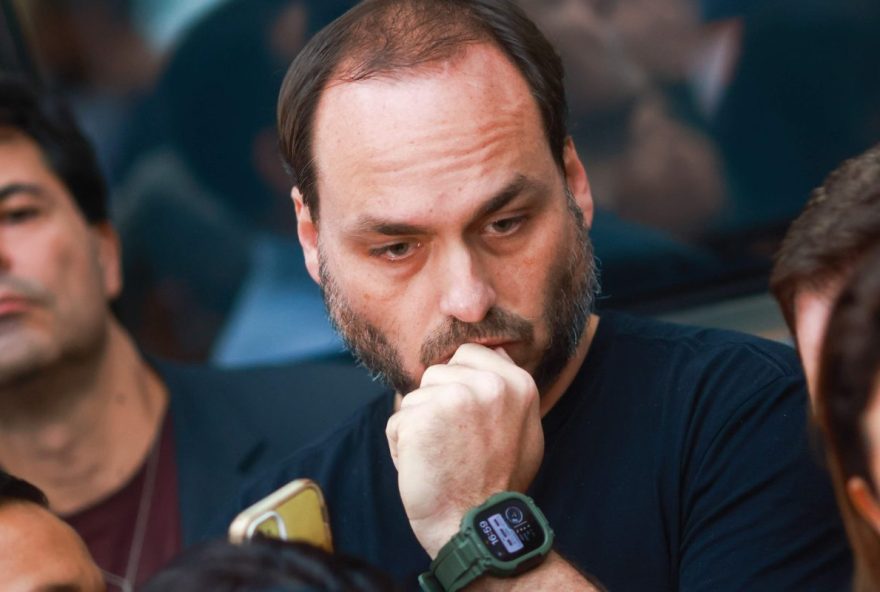 carlos-bolsonaro-reage-apos-declaracao-de-valdemar-sobre-pl carlos-bolsonaro-reage-apos-declaracao-de-valdemar-sobre-pl