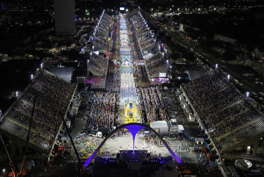 carnaval-20253A-conheca-os-sambas-enredo-do-grupo-especial-do-rio