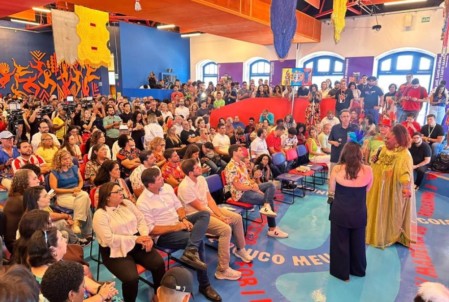 carnaval-2026-em-recife3A-shows-imperdiveis-no-marco-zero-e-polos-da-cidade carnaval-2026-em-recife3A-shows-imperdiveis-no-marco-zero-e-polos-da-cidade