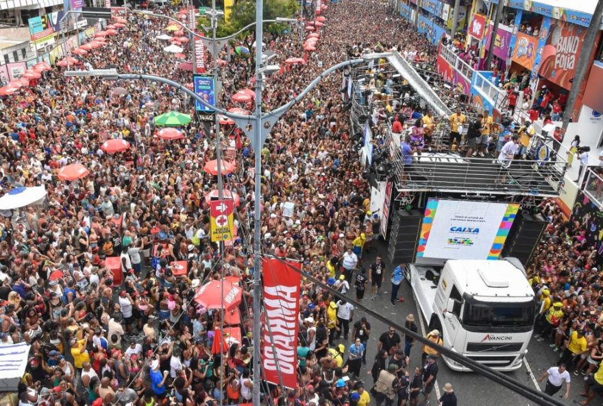 carnaval-de-salvador-tera-um-dia-a-mais-de-folia-em-20273B-confira-a-programacao-especial carnaval-de-salvador-tera-um-dia-a-mais-de-folia-em-20273B-confira-a-programacao-especial