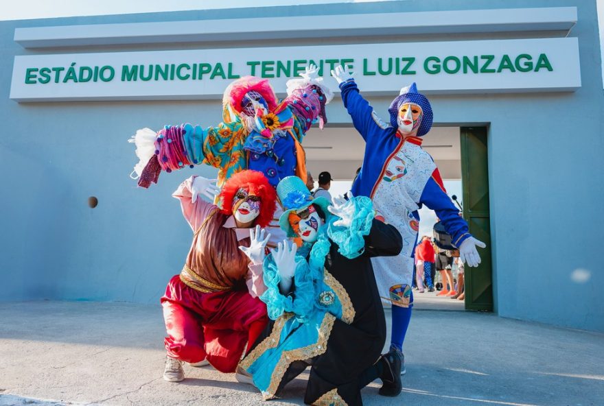 carnaval-dos-papangus-20253A-confira-os-artistas-e-atracoes-revelados-pela-prefeitura-de-bezerros-no-agreste-de-pe