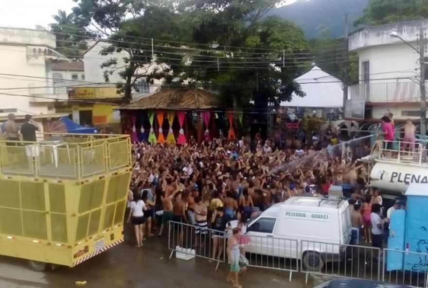 carnaval-em-arapei3A-corrida-e-desfile-de-blocos-confira-a-programacao