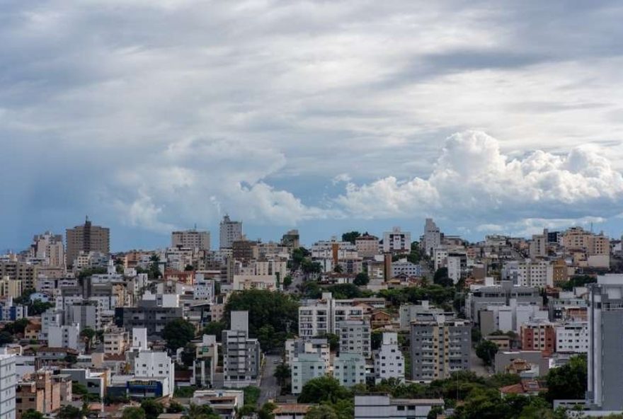 carnaval-em-divinopolis3A-o-que-abre-e-fecha-nos-servicos-da-cidade