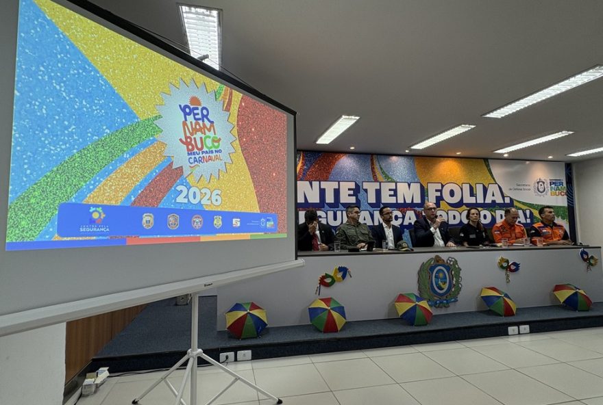carnaval-em-pe-tera-delegacias-24h-e-operacao-policial-para-o-fim-da-festa carnaval-em-pe-tera-delegacias-24h-e-operacao-policial-para-o-fim-da-festa