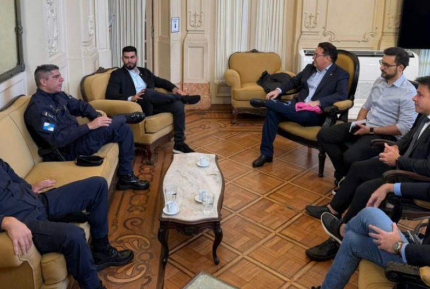 carnaval-no-rio3A-relatos-de-roubos-e-arrastoes-em-blocos-preocupam-autoridades2C-dicas-de-seguranca-sao-compartilhadas