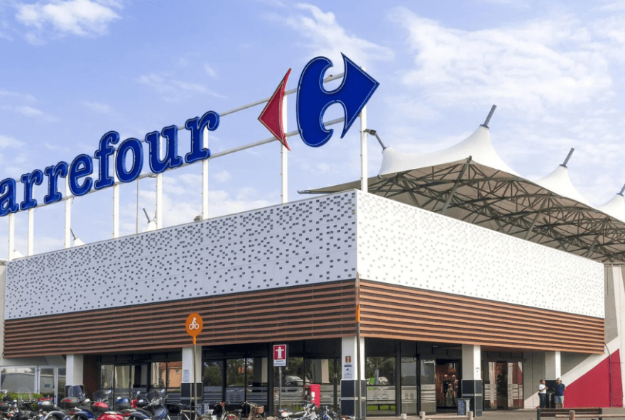 carrefour-crfb33A-acao-sobe-forte-com-pedido-de-desculpas-da-empresa-apos-boicote