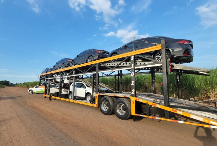 carreta-de-caminhao-cegonha-roubada-em-campinas-e-encontrada-em-limeira3A-caso-em-investigacao-pelas-autoridades.-colabore