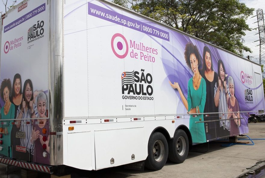 carreta-de-mamografia-22mulheres-do-peito22-oferece-500-exames-gratuitos-em-aracatuba-sp-agende-o-seu