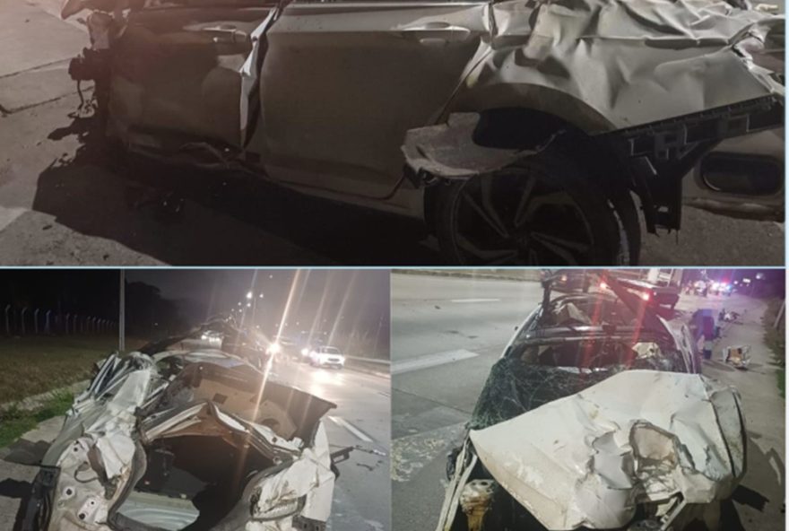 carro-capota-por-120-metros-na-br-2323A-dois-jovens-feridos.-socorro-prestado-na-madrugada-em-jaboatao-dos-guararapes carro-capota-por-120-metros-na-br-2323A-dois-jovens-feridos.-socorro-prestado-na-madrugada-em-jaboatao-dos-guararapes