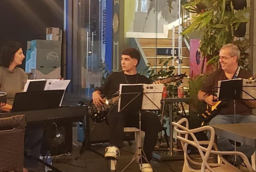 casal-de-musicos-imortais-do-interior-de-sp-celebra-trajetoria-de-resistencia-e-pesquisa-musical casal-de-musicos-imortais-do-interior-de-sp-celebra-trajetoria-de-resistencia-e-pesquisa-musical