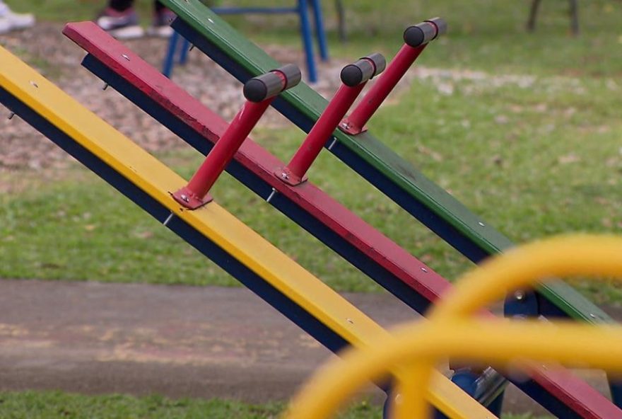 casal-e-condenado-a-pagar-r24-37-mil-por-abandono-de-crianca-em-forum-de-curitiba