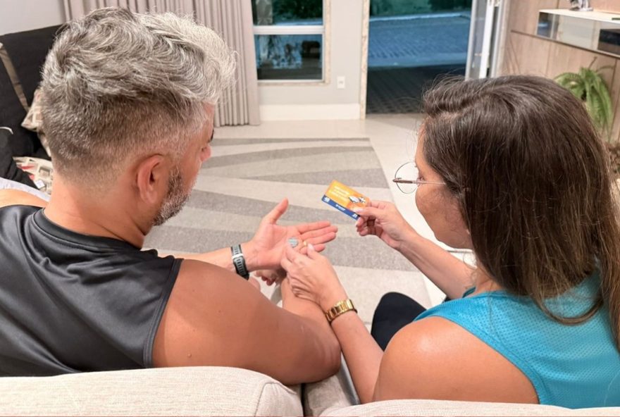 casal-relembra-namoro-usando-orelhoes-em-extincao3A-estrategias-para-se-comunicar-com-contagem-de-fichas-em-feira-de-santana casal-relembra-namoro-usando-orelhoes-em-extincao3A-estrategias-para-se-comunicar-com-contagem-de-fichas-em-feira-de-santana