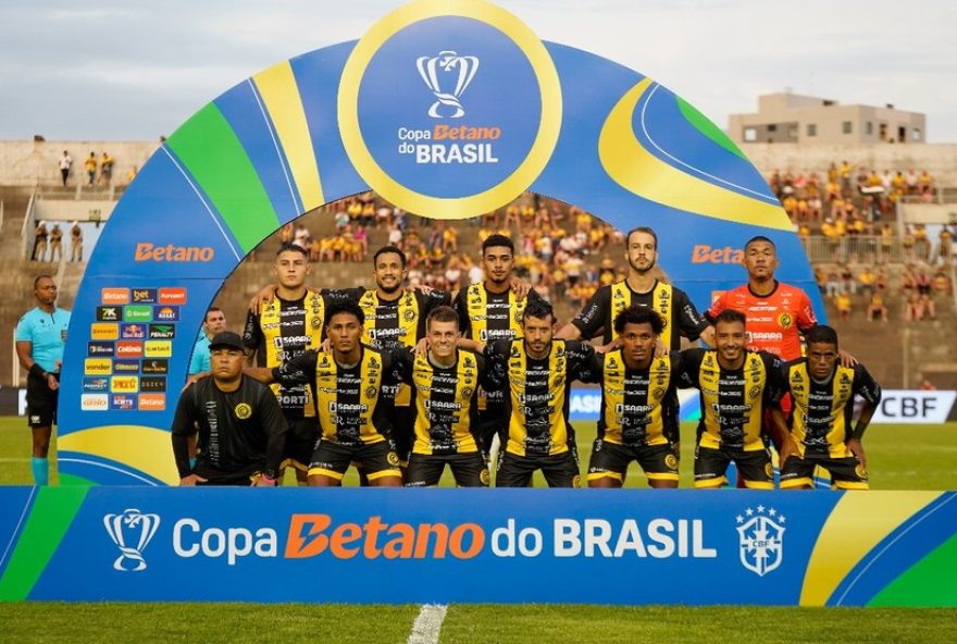 cascavel-vence-america-mg-por-1-a-0-na-copa-do-brasil-e-avanca-de-fase