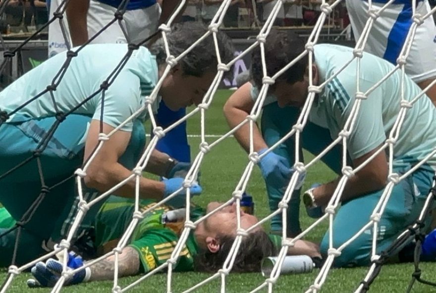 cassio-e-substituido-apos-concussao-no-classico3A-cruzeiro-aciona-protocolo.-confira-as-ultimas-atualizacoes cassio-e-substituido-apos-concussao-no-classico3A-cruzeiro-aciona-protocolo.-confira-as-ultimas-atualizacoes