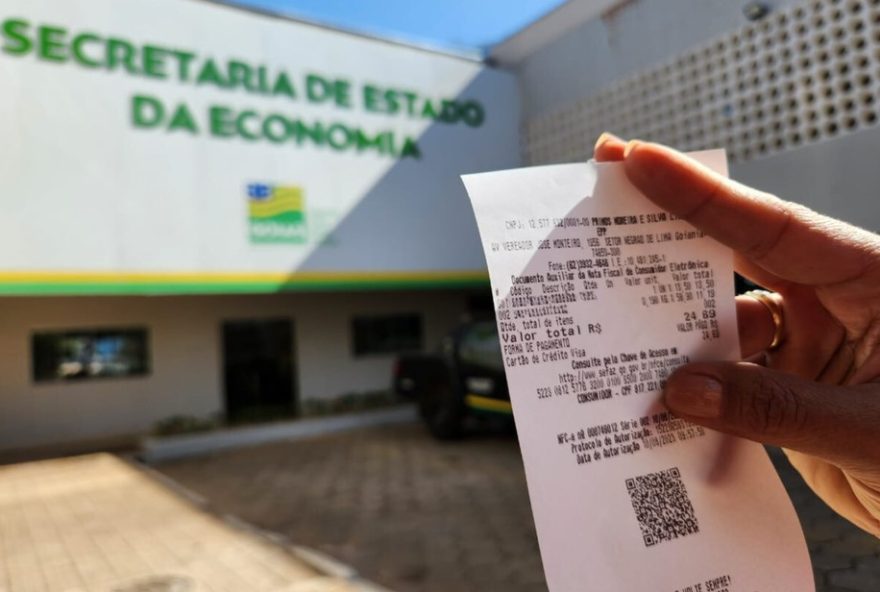 catalao-e-outras-cidades-de-goias-tem-ganhadores-na-nota-fiscal-goiana3A-premios-de-ate-r24-50-mil