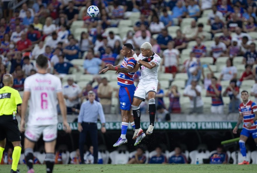 CE - FORTALEZA - 15/10/2025 - BRASILEIRO A 2025, FORTALEZA X VASCO - Rodrigo jogador do Fortaleza durante partida contra o Vasco no estadio Arena Castelao pelo campeonato Brasileiro A 2025. Foto: Baggio Rodrigues/AGIF