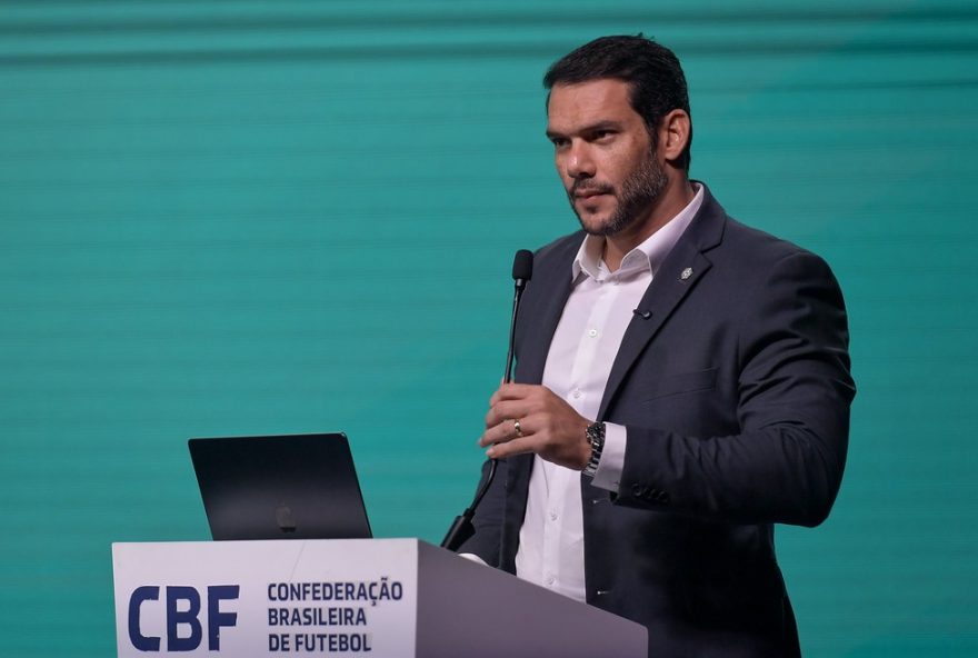 cbf-apresenta-o-programa-22cbf-impacta22-para-tornar-o-futebol-mais-sustentavel-e-neutro-em-carbono-ate-2026