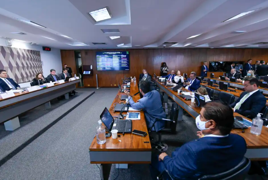 ccj-do-senado-aprova-pl-da-dosimetria-e-reduz-penas-para-bolsonaro-e-82F1 ccj-do-senado-aprova-pl-da-dosimetria-e-reduz-penas-para-bolsonaro-e-82F1