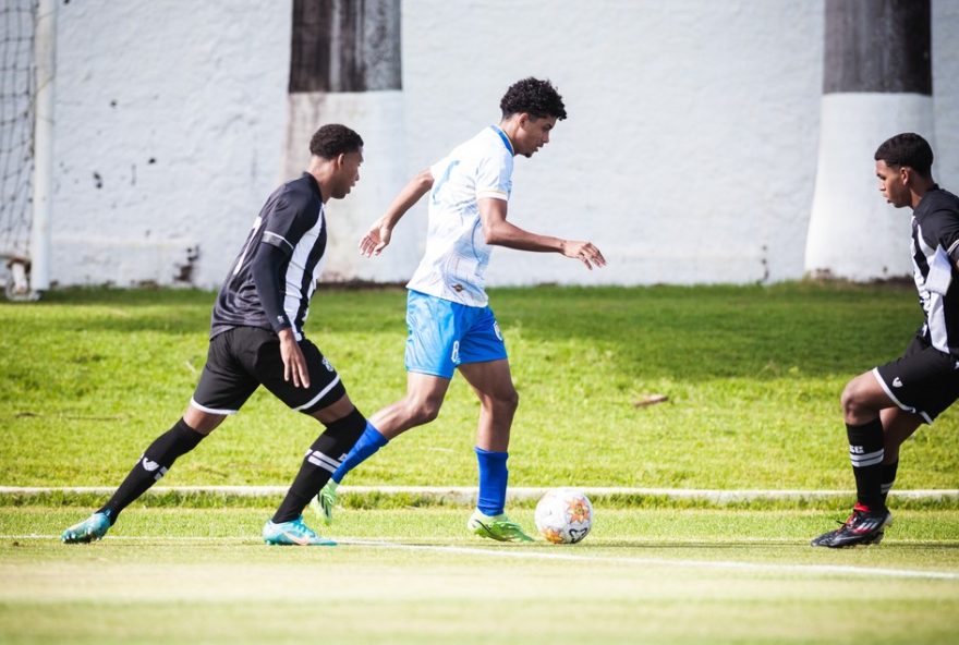 ceara-vence-qfc-e-lidera-copa-do-nordeste-sub-203A-giulio-e-melk-brilham-no-jogo