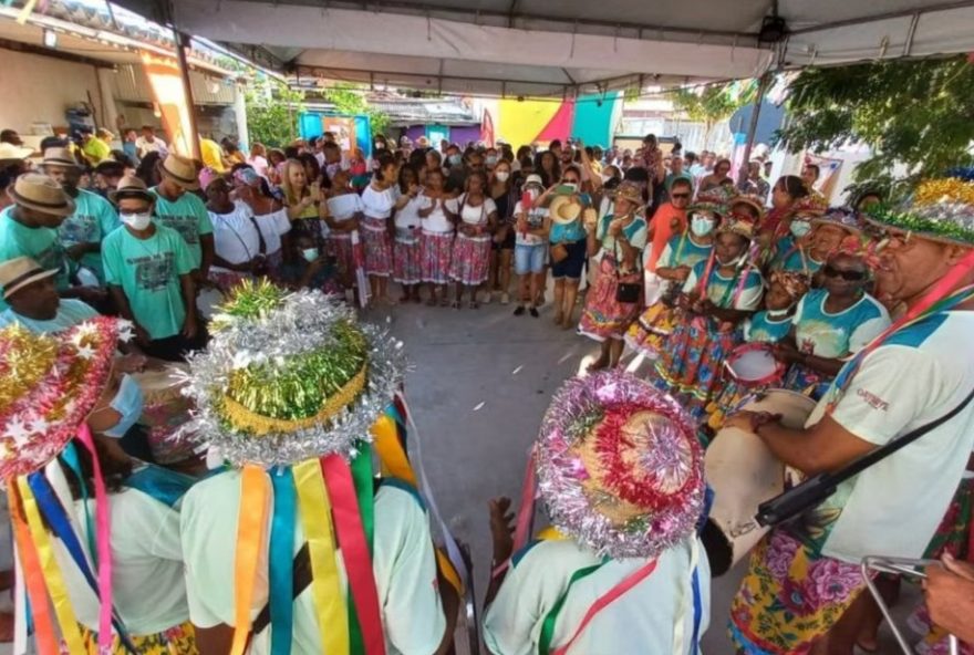 celebracao-da-folia-de-reis-magos-em-feira-de-santana3A-cultura-e-fe-em-destaque