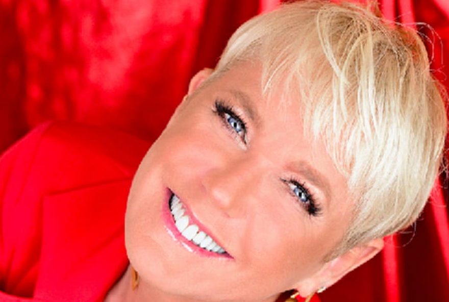 celebridades-como-xuxa-e-piovani-sao-homenageadas-em-premiacao-contra-violencia-a-mulher