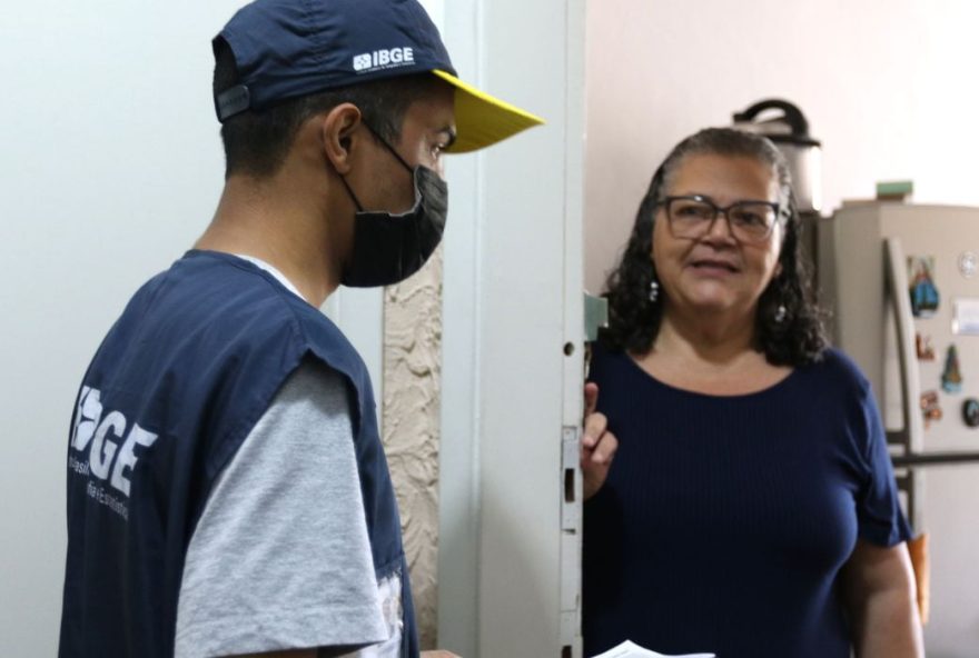 Foram realizados questionários com 48% da população estimada, total inferior ao contabilizado nos primeiros 57 dias de trabalho do Censo 2010. (Foto: Tânia Rêgo/Agência Brasil)