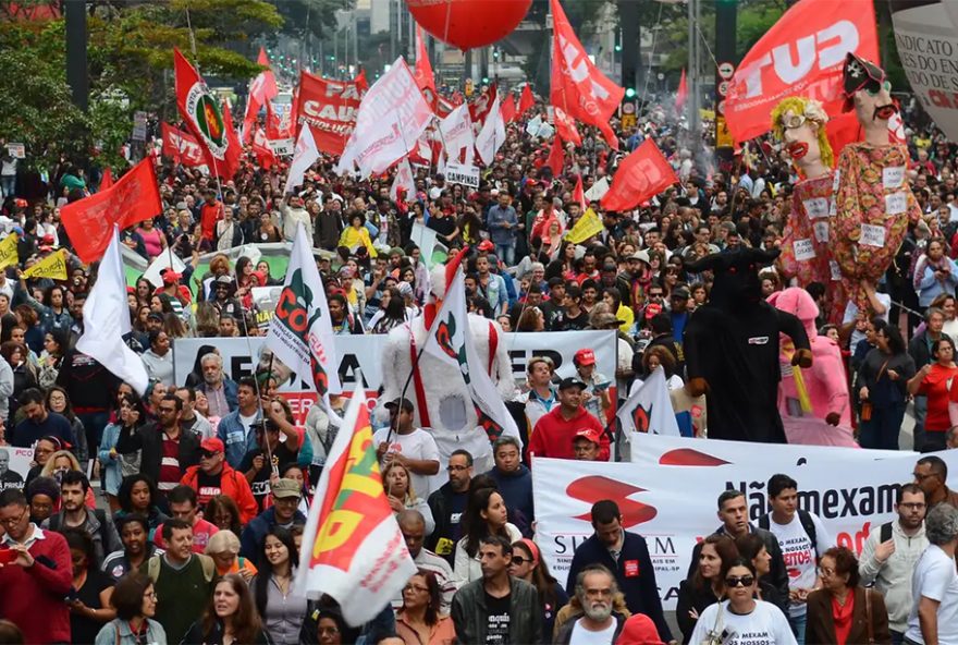 centrais-sindicais-comemoram-isencao-do-ir-como-vitoria-dos-trabalhadores
